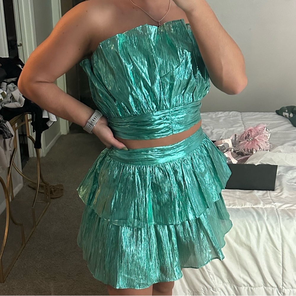 Metallic two piece set